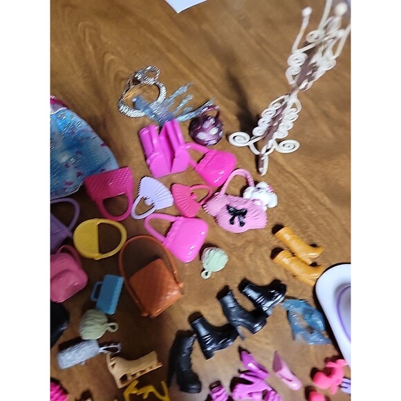 Barbie Fashion Dolls Mix Match fashion Boutique items Dress shoes jewelry - Picture 8 of 16